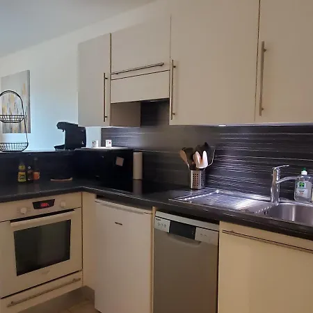 Le Capitole T2 35m2 Climatise Balcon Apartment Frejus